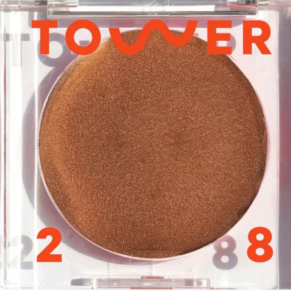Tower 28 Beauty
Bronzino Illuminating Cream Bronzer